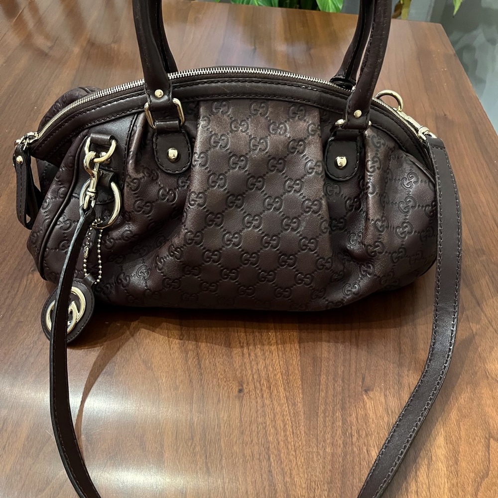 Gucci Sukey Boston Convertible Bag